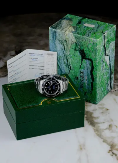 rolex_submariner_box-32-400x550